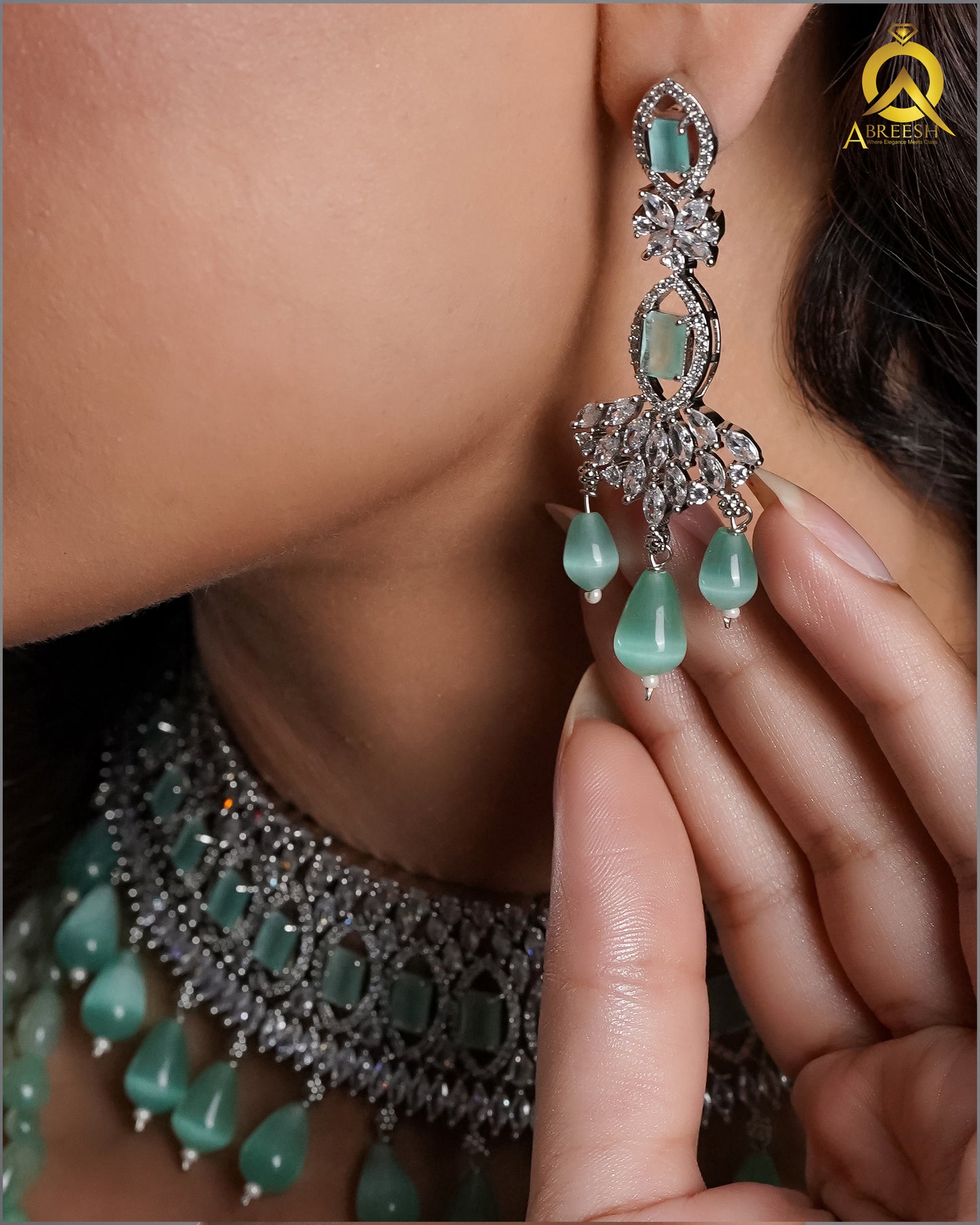 Feroza - Chocker, Earrings And Teeka